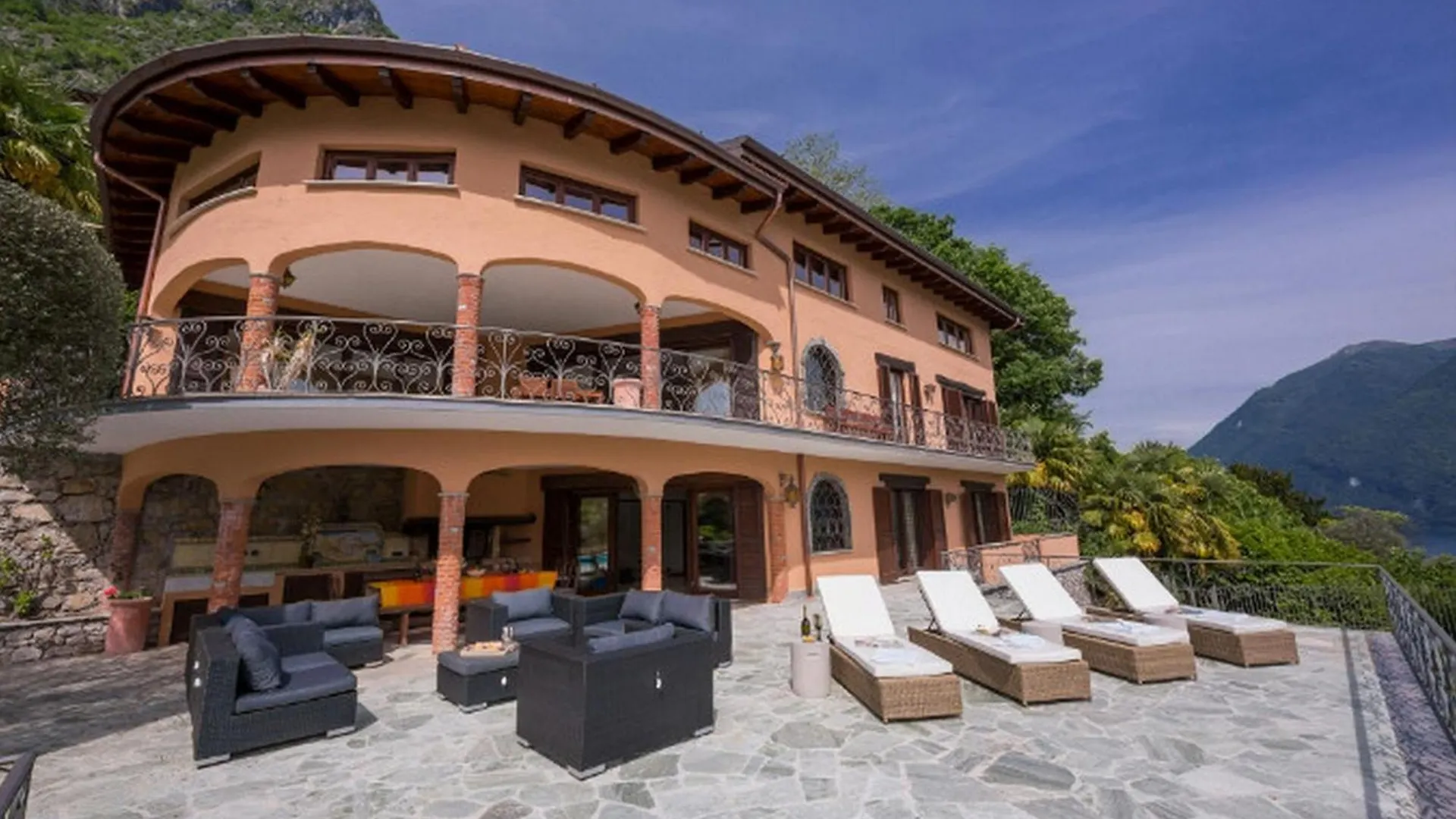 Villa Isola Verde Valsolda Italy